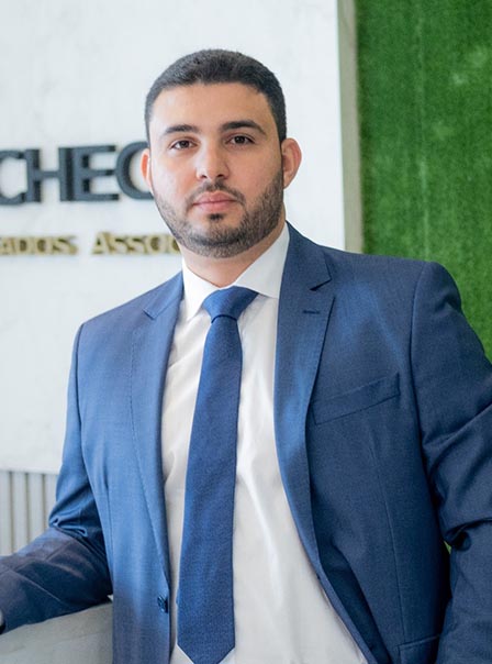 Dr. FERNANDO PACHECOAdvogado Especialista e Sócio Proprietário.